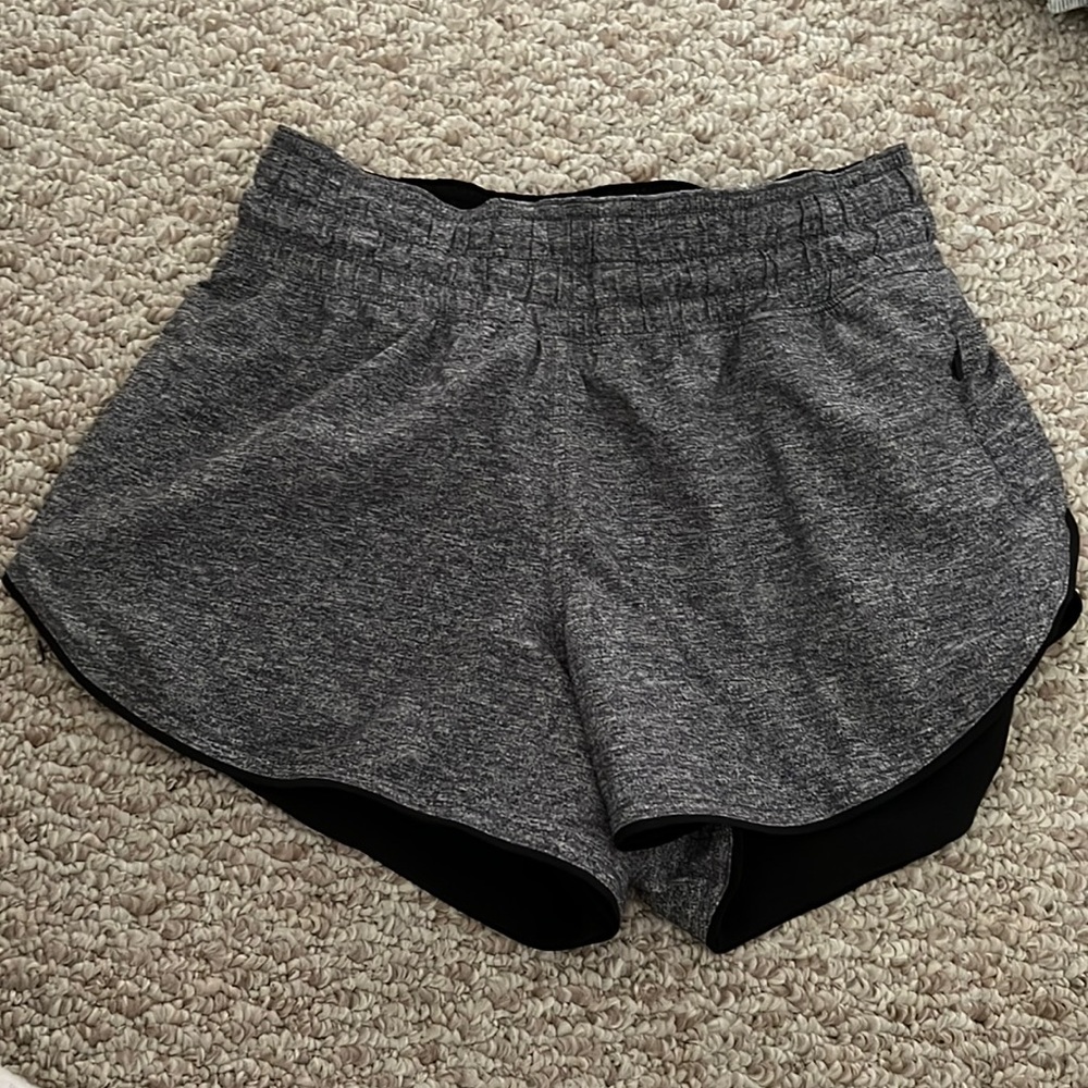 Lululemon Reversible shorts